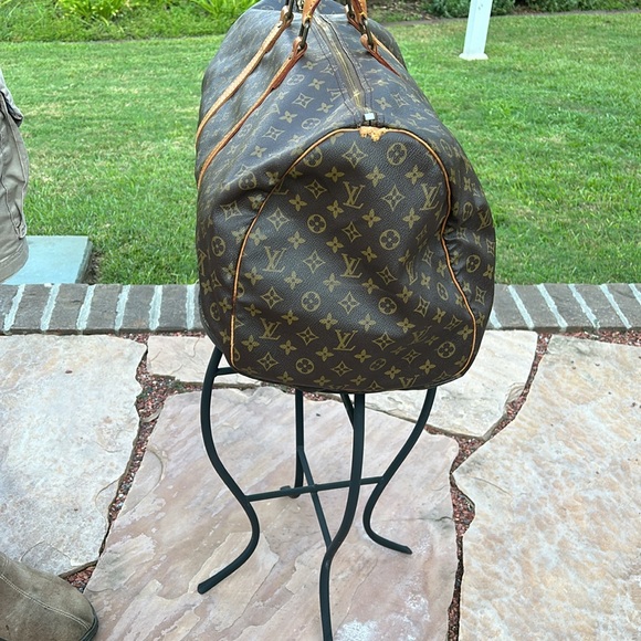 Louis Vuitton Vintage Monogram Travel Bag - Picture 5 of 13